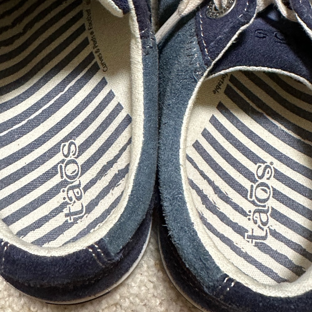 Taos Women's Retro Star Casual Sneakers - Blue Suede size 7.5 - Picture 8 of 9